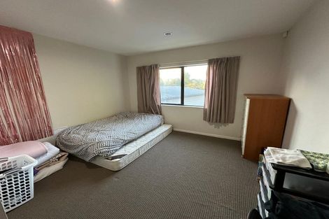 Photo of property in 43 Renata Crescent, Te Atatu Peninsula, Auckland, 0610