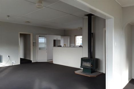 Photo of property in 12 Antonio Street, Stratford, 4332