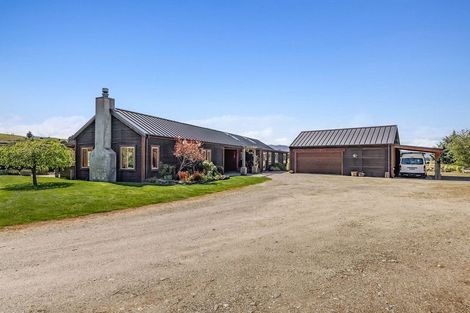 Photo of property in 99 Dublin Bay Road, Albert Town, Wanaka, 9382