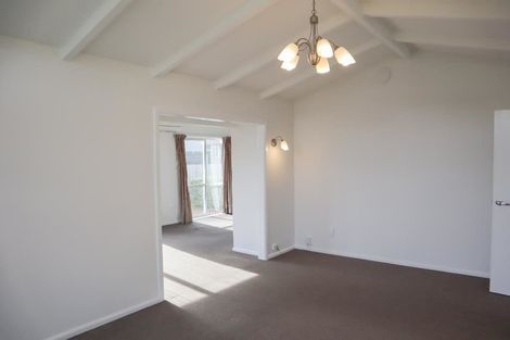Photo of property in 66 Staveley Street, Avonhead, Christchurch, 8042