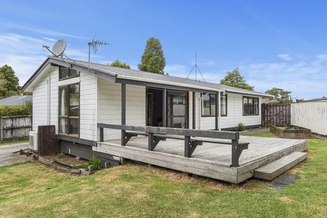 Photo of property in 11 Hamua Place, Waitara, 4320