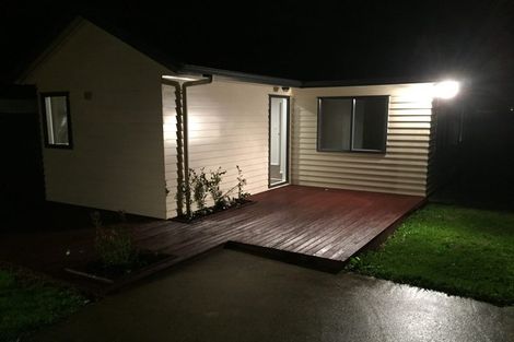 Photo of property in 4 Gossamer Drive, Pakuranga Heights, Auckland, 2010