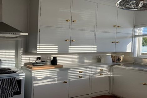 Photo of property in 66 Moire Road, Massey, Auckland, 0614