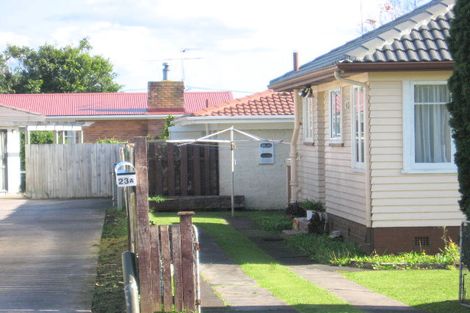 Photo of property in 21 Churchill Avenue, Manurewa, Auckland, 2102