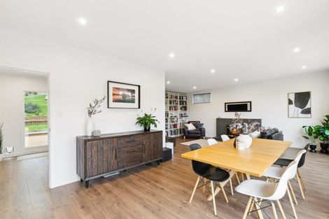 Photo of property in 11 Rutland Way, Wadestown, Wellington, 6012