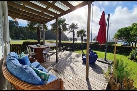 Photo of property in 549 Leigh Road, Whangateau, Warkworth, 0985