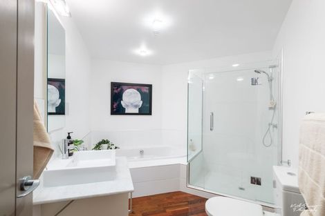 Photo of property in 3b/22 Telford Terrace, Oriental Bay, Wellington, 6011