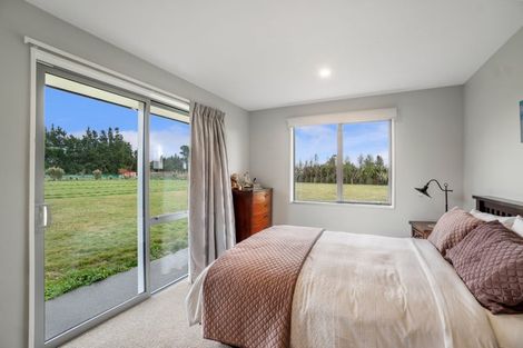 Photo of property in 5712 West Coast Road, Springfield, 7681