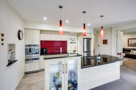 Photo of property in 19 Kapiti Drive, Poraiti, Napier, 4112