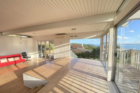 Photo of property in 28 Mayall Avenue, Beach Haven, Auckland, 0626