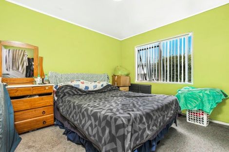 Photo of property in 46 Pukeroa Place, Papakura, 2110