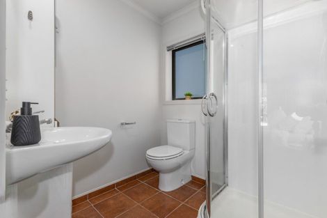 Photo of property in 6 Aotea Drive, Aotea, Porirua, 5024