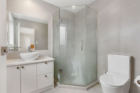 Photo of property in 39 Cloonlyon Drive, Flat Bush, Auckland, 2019