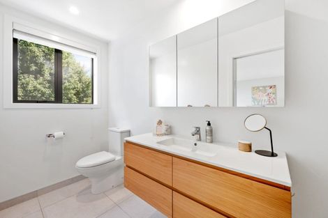 Photo of property in 7 Matipo Street, Wanaka, 9305