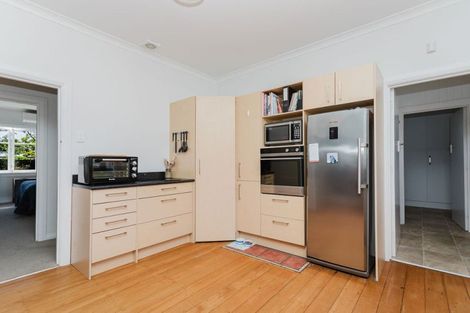 Photo of property in 64 Guy Street, Dannevirke, 4930