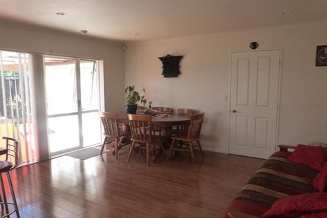 Photo of property in 10 Northridge Terrace, Massey, Auckland, 0614