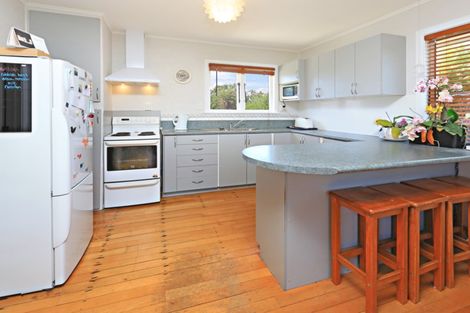 Photo of property in 8 Kerry Place, Papakura, 2110