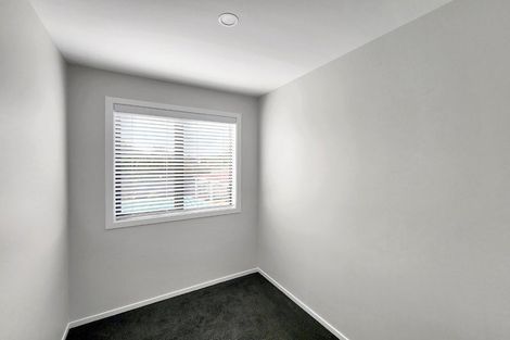 Photo of property in 5 Bathurst Street, Silverstream, Upper Hutt, 5019