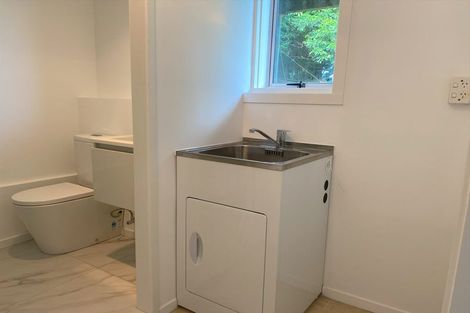 Photo of property in 17 Lynwood Road, New Lynn, Auckland, 0600