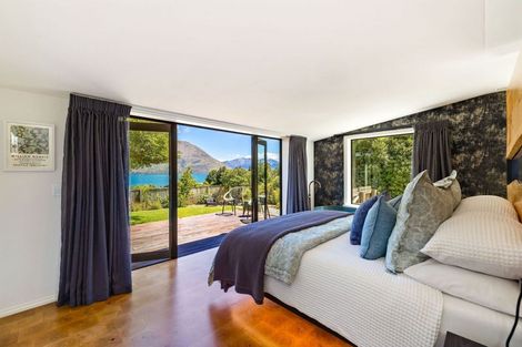 Photo of property in 968 Kingston Road, Drift Bay, Queenstown, 9371