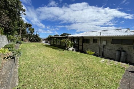 Photo of property in 37 Herekawe Drive, Spotswood, New Plymouth, 4310