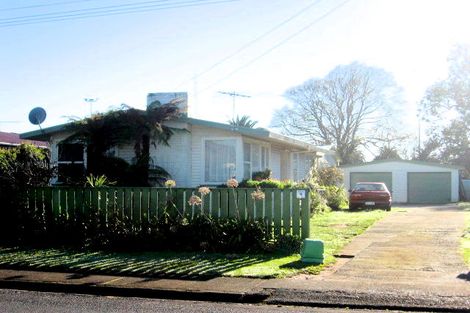 Photo of property in 106 Gloucester Road, Manurewa, Auckland, 2102