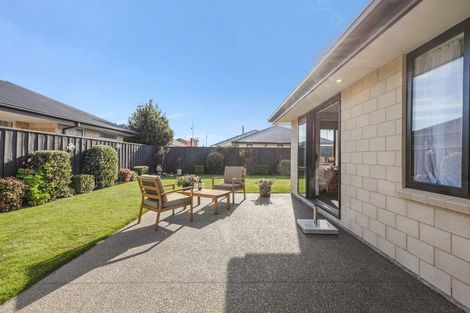 Photo of property in 12 Waimarie Street, Pegasus, 7612