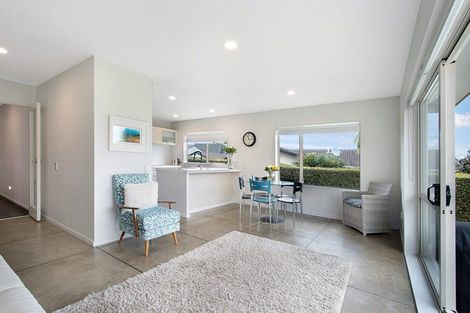 Photo of property in 21 Hendrika Court, Hobsonville, Auckland, 0618