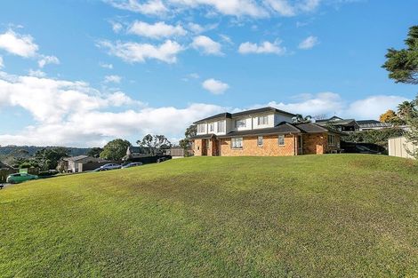 Photo of property in 14 Mayall Avenue, Beach Haven, Auckland, 0626