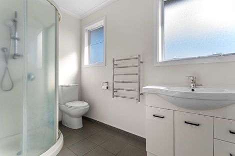 Photo of property in 41 College Road, Edgecumbe, 3120