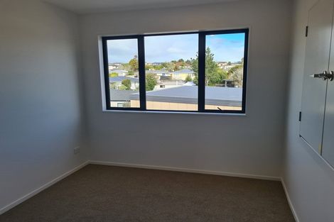 Photo of property in 3/122 Pooks Road, Ranui, Auckland, 0612