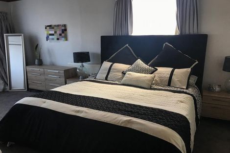 Photo of property in 35 Frederick Street, Terrace End, Palmerston North, 4410