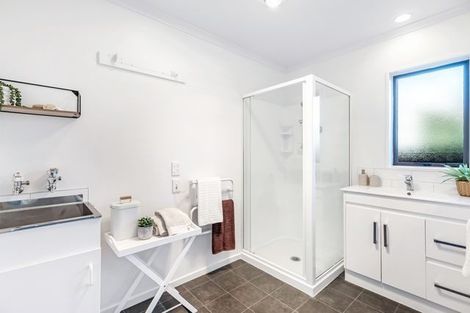 Photo of property in 52a Vivian Street, Burwood, Christchurch, 8083