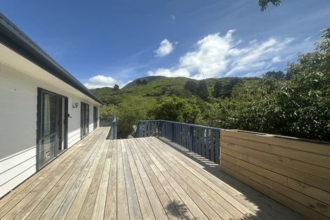 Photo of property in 60 Wairau Road, Picton, 7220