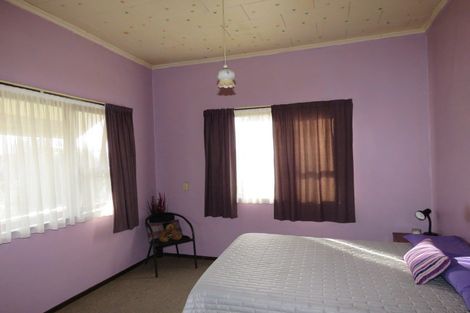 Photo of property in 131 Queen Street, Westport, 7825