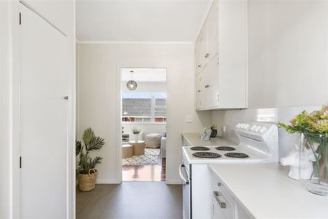 Photo of property in 4/62 Church Street, Northcote Point, Auckland, 0627