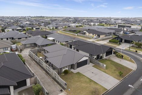 Photo of property in 8 Kanapa Close, Papamoa, 3118