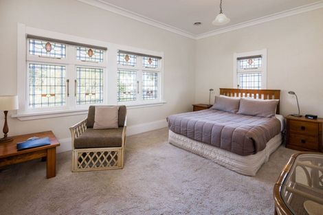 Photo of property in 70 Queen Street, Cambridge, 3434