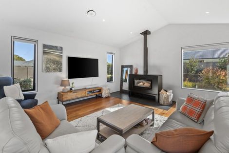 Photo of property in 20 Westwood Street, Greytown, 5712