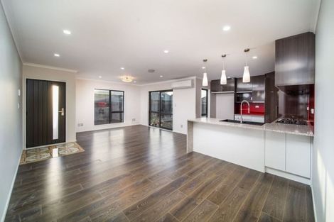 Photo of property in 19b James Street, Mangere East, Auckland, 2024