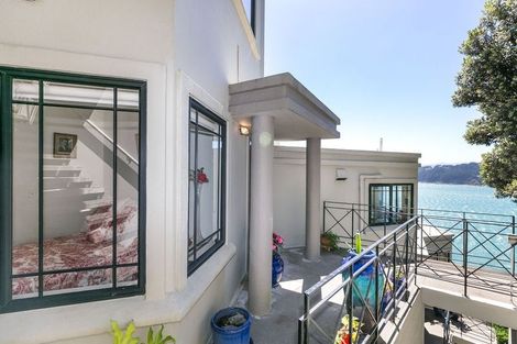 Photo of property in 79u3 Grafton Road, Roseneath, Wellington, 6011