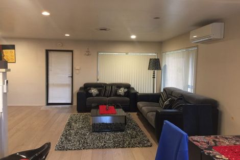 Photo of property in 150b Browns Road, Manurewa, Auckland, 2102