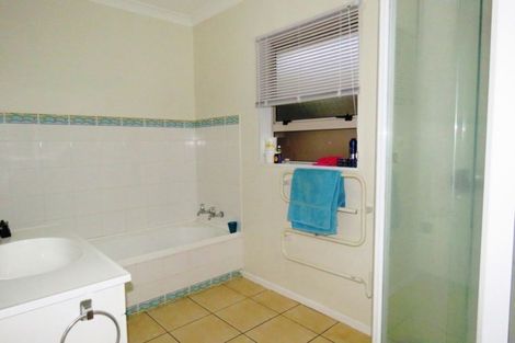 Photo of property in 15 Oaklands Drive, Cambridge, 3434