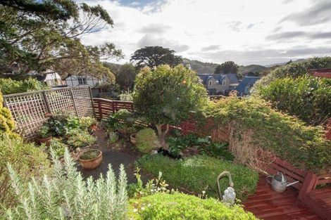 Photo of property in 13 Halswater Drive, Churton Park, Wellington, 6037