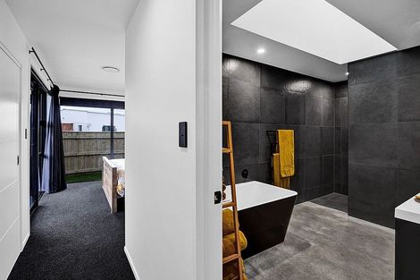 Photo of property in 51a Rata Street, Hawera, 4610