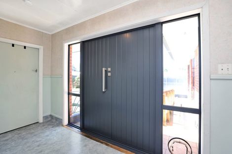 Photo of property in 64 Mcmurdo Street, Tinwald, Ashburton, 7700