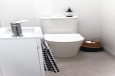 Photo of property in 1/4 Linklater Avenue, Bellevue, Tauranga, 3110