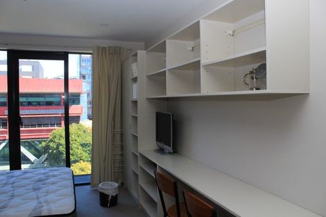 Photo of property in Dual Apartments, 108/142 Vivian Street, Te Aro, Wellington, 6011