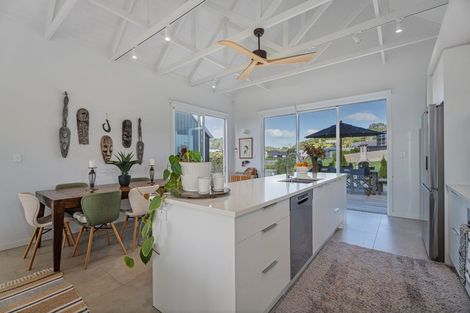 Photo of property in 5 Liberty Place, Cooks Beach, 3591