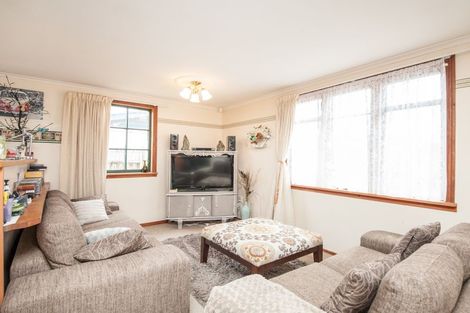 Photo of property in 36 Stewart Crescent, Hokowhitu, Palmerston North, 4410